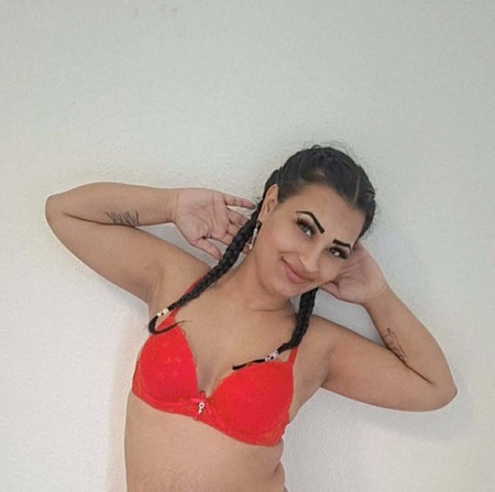 Larissa *Neue Rufnummer!*, Trier