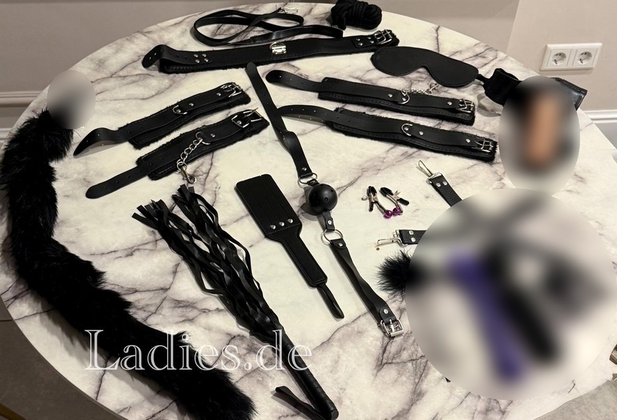 Foto von Leyla Queen of Squ*rting & Dominant!