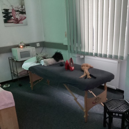 Lady Madeleine gelernte Masseurin!, Fürth