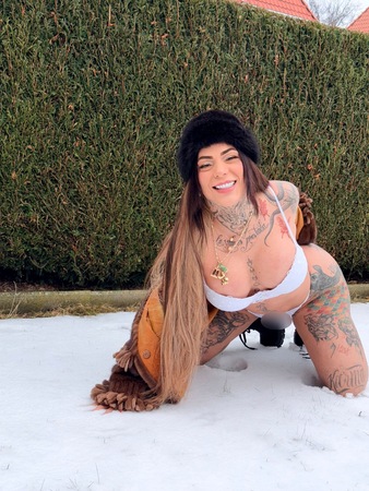 TS Angela FOX, Wiesbaden