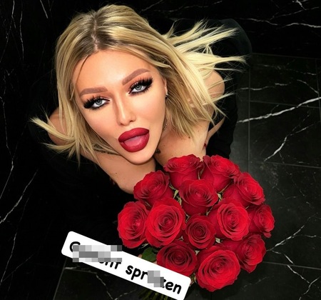 Anka Squi**ing Queen, Augsburg