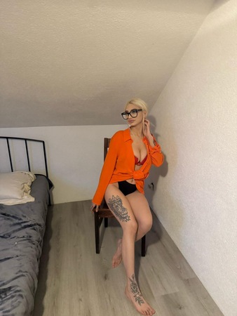 Partyg*rl69 18+, Stuttgart