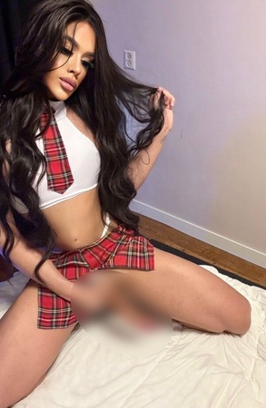 Laura, dominatrix latina, XL (21 cm), Bremen