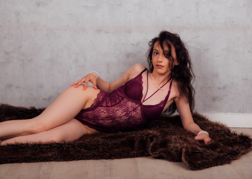 Foto von Jennifer Top Skinny