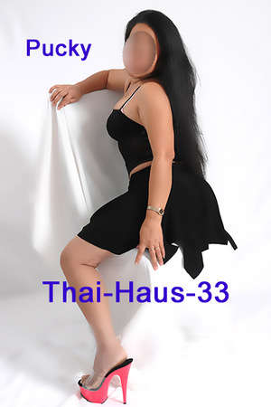 Thai Haus 33, Warburg