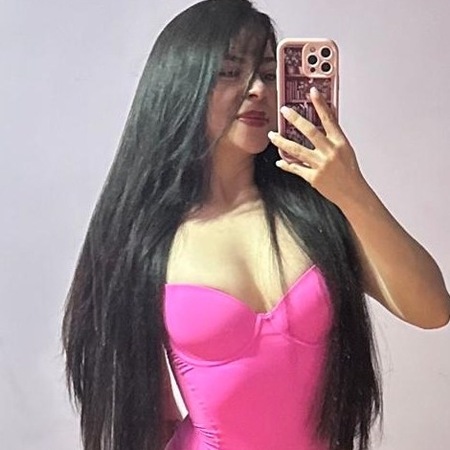 Kata im Palais 6, Rosbach vor der Höhe