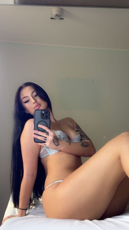 Versa*te Emilia 100% echt, Frankfurt am Main