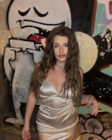 Tamara-GANZ NEU, Leer (Ostfriesland)