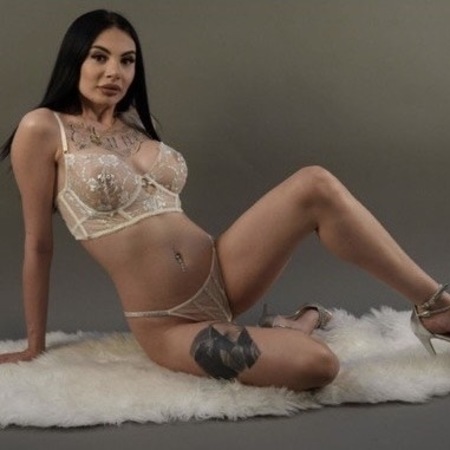 Pamela Highklass escort Squ*rting Quen Party Haus/hotelbesuch, München