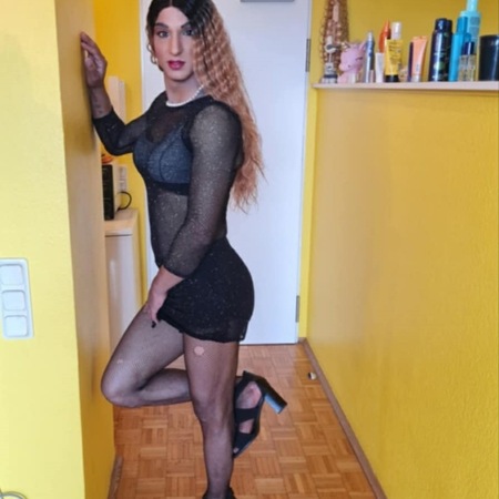 TS Aleksandra - NUR ANRUF!, Neu-Isenburg