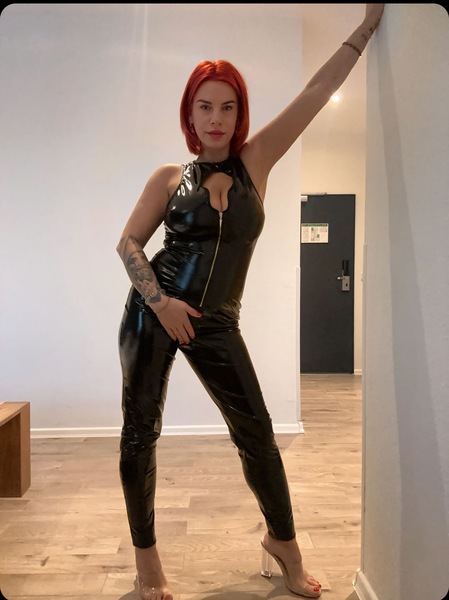 Foto von Amazing Mya Party - nur WhatsApp!