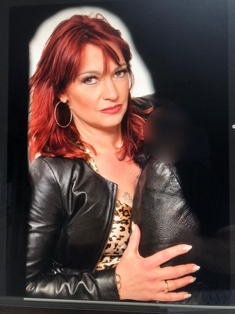 Katrin - dominante dirty Stiefel Herrin, Karlsruhe