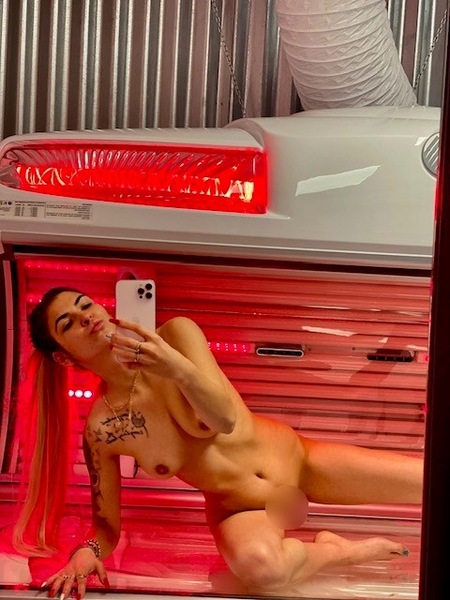 Foto von Celine aus Ungarn GANZ NEU