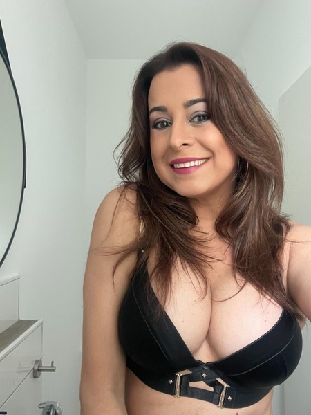 Foto von Trans Alexia Santos*