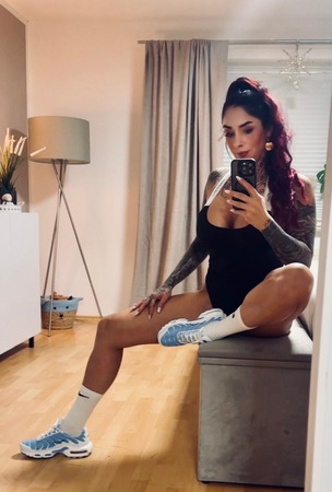 Deutsche Mercedes (Privat & Diskret) für kurze Zeit wieder da., Hannover