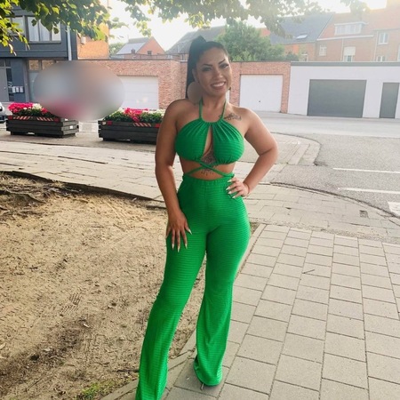 Giulia - nur WhatsApp