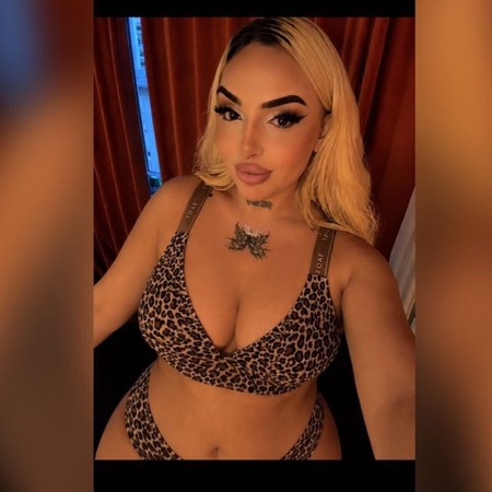 TS Arzu 24/7 Online, Frankfurt am Main