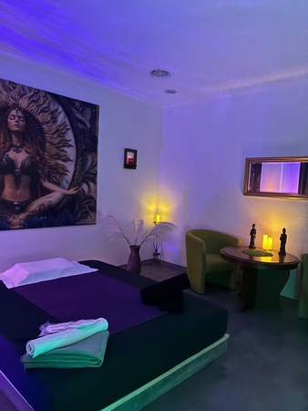 NEUERÖFFNUNG! MYSTIC TOUCH!, Leipzig