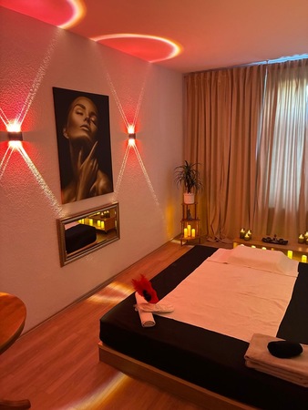 NEUERÖFFNUNG! MYSTIC TOUCH!, Leipzig