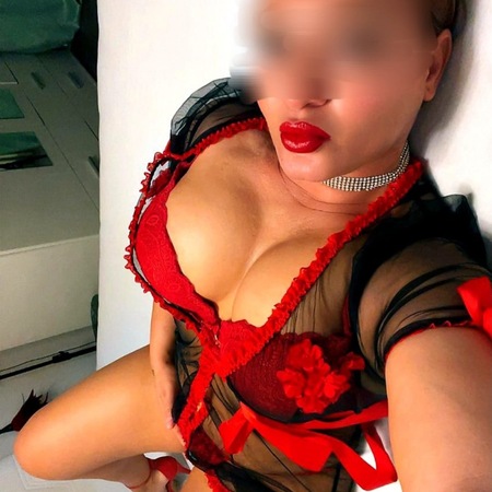 NORA GANZ PRIVAT SERVICE UND LIVE SEXCHAT WHATS-APP!