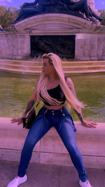 Foto von TS SOPHYA XXL