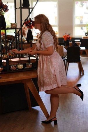 CURVY NORA * Neue Nummer, Hannover