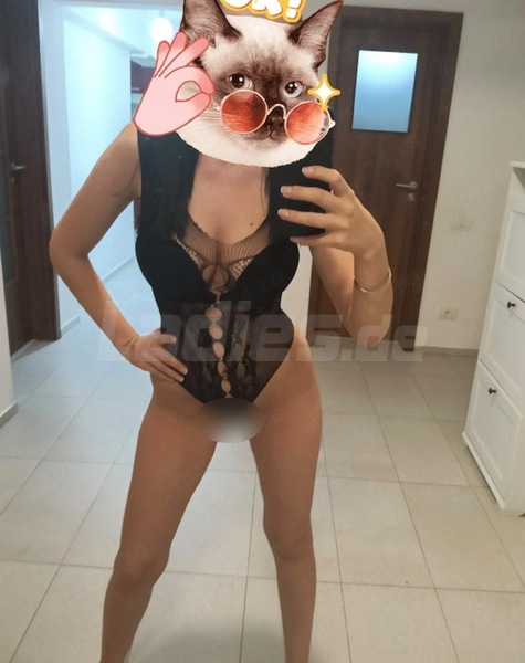 Foto von Elli 24 J. Hot