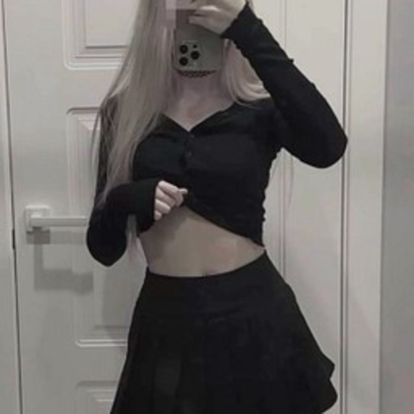 Foto von Yami Hausbesuche und Party