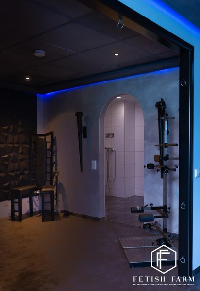 Foto von Fetish-Farm