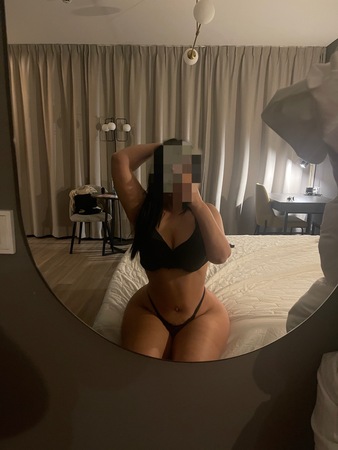 BRANDNEU! Deutsch Italienerin Giulia, Düsseldorf