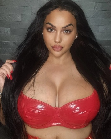 Blackpearlx666 Domina kein S*x, Essen