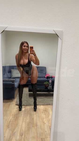 Foto von Laura im Palais 6