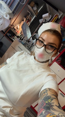Hanna de Vil Fetischbetreuerin, München