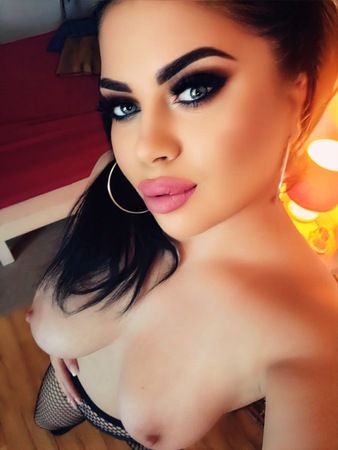 Amira Squ*rti*g Queen Best GF6 Experience, Wetzlar