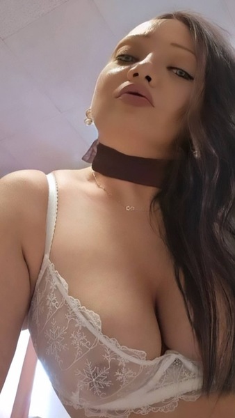 Foto von Australian Model ANGELINA JOLINA