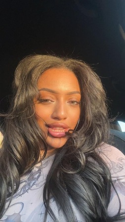 Nastasya, Düsseldorf