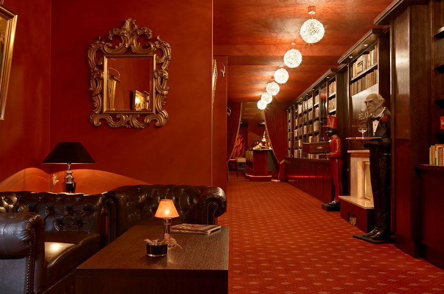 Foto von Hamburgs größter und elegantester Nachtclub