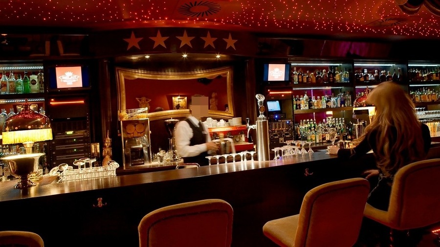 Foto von Hamburgs größter und elegantester Nachtclub