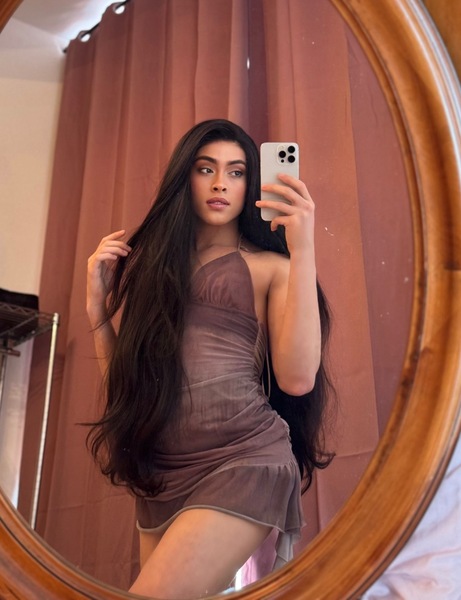 Foto von TS Beatriz BIGCOCK
