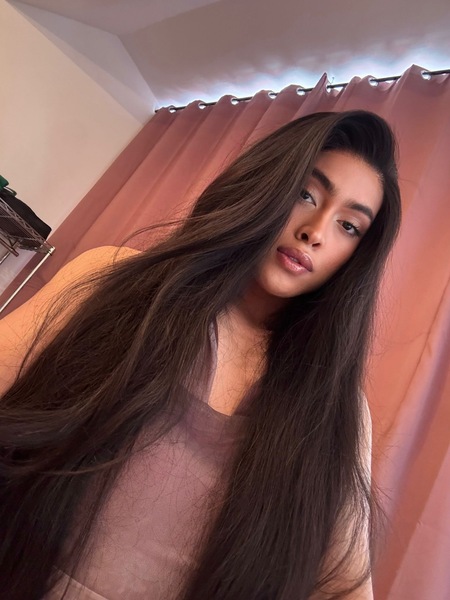 Foto von TS Beatriz BIGCOCK