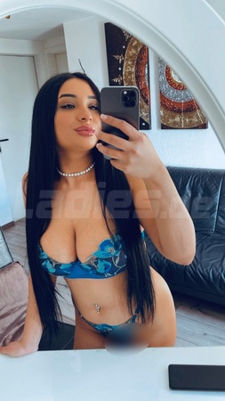 Karina - GANZ NEU - NUR NOCH HEUTE UND MORGEN IN DER STADT, Bremen