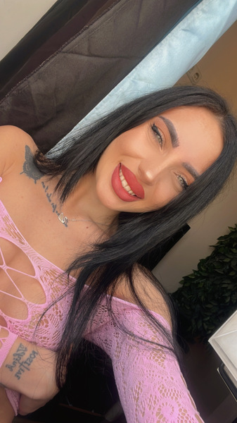 Foto von Elena Mit Originalbilder