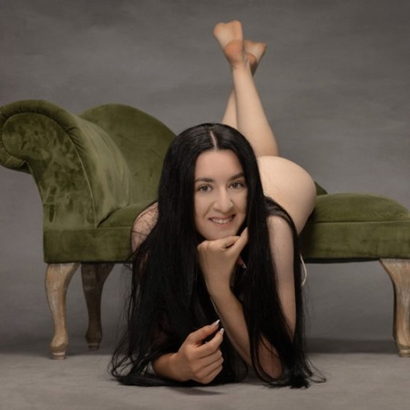 Irene aus Rumänien in Franzis Haus, Nürnberg