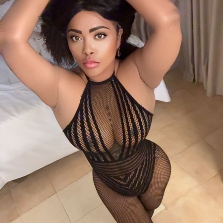 Catalina Hot Party