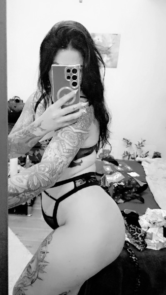 Foto von Monika - Brandneu! Zum 1 Mal da!