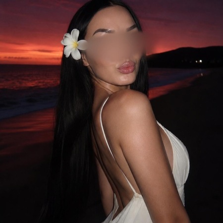 Carina bei Massage Kompliment, Dortmund