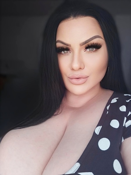 Foto von Kati **85 M Naturbusen