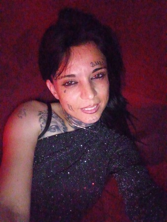 Simona - GANZ NEU, Trier