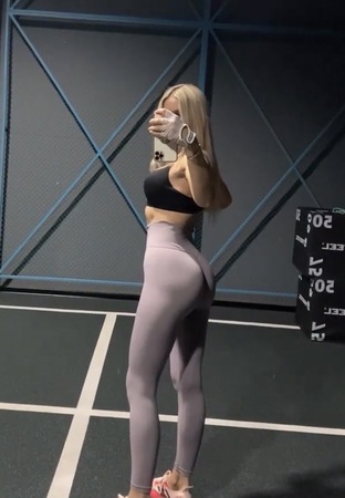 Liebe Milana! GANZ NEU bis 11.04, Bremen