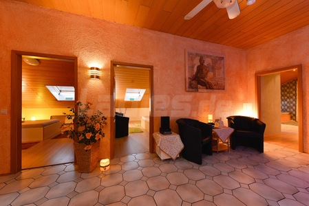Haus Angel - Privat, Exklusiv & Diskret!, Kaiserslautern